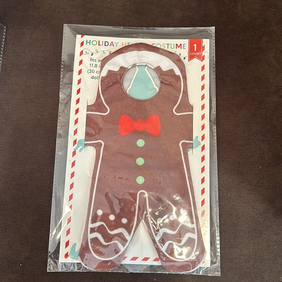 5 pc target bullseye Santa’s elf helper outfits NIP Christmas Elf holiday helper - Picture 6 of 6